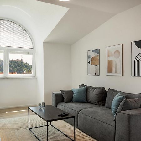 Luxe Penthouse With A Castle View Любляна Екстер'єр фото