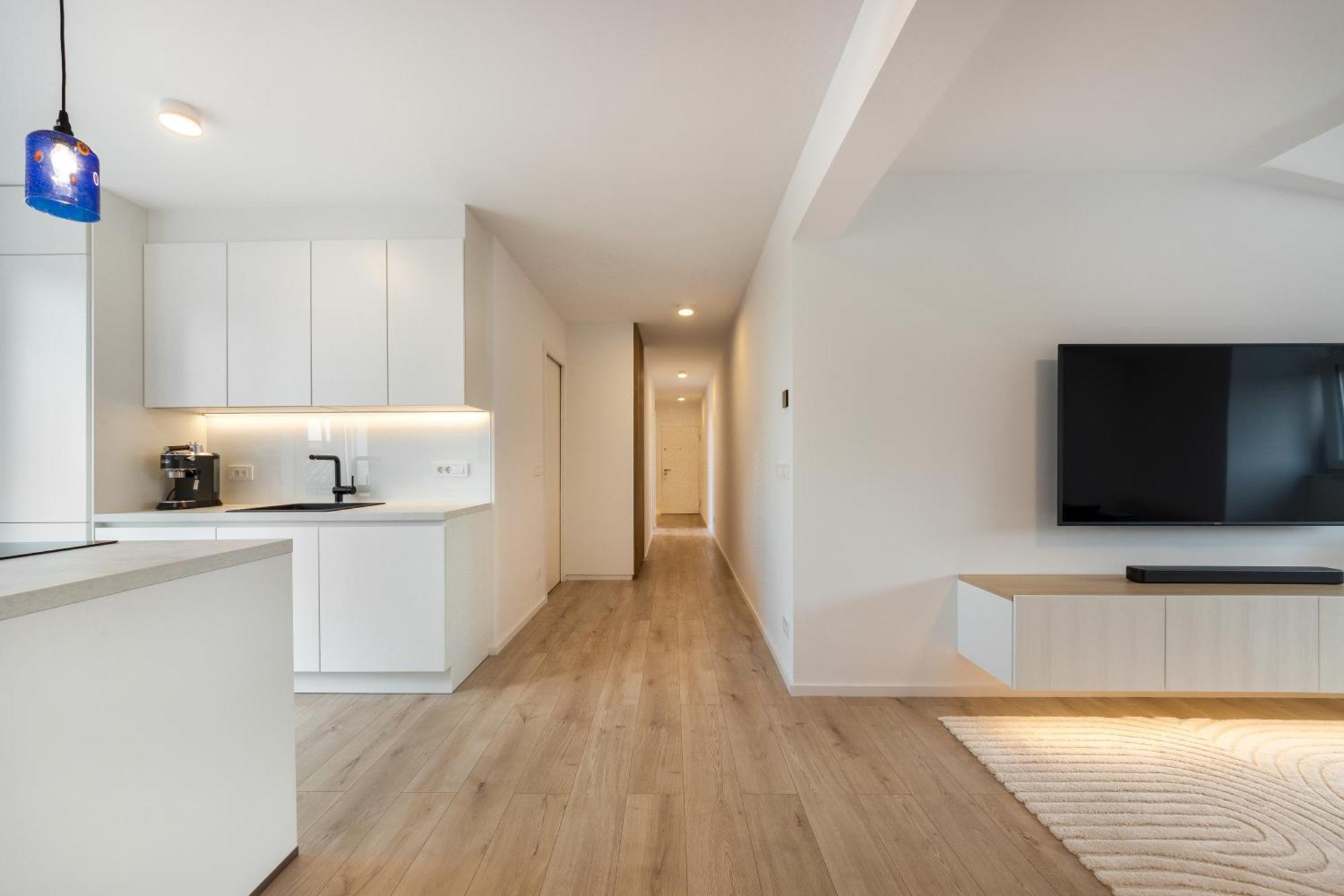 Luxe Penthouse With A Castle View Любляна Екстер'єр фото